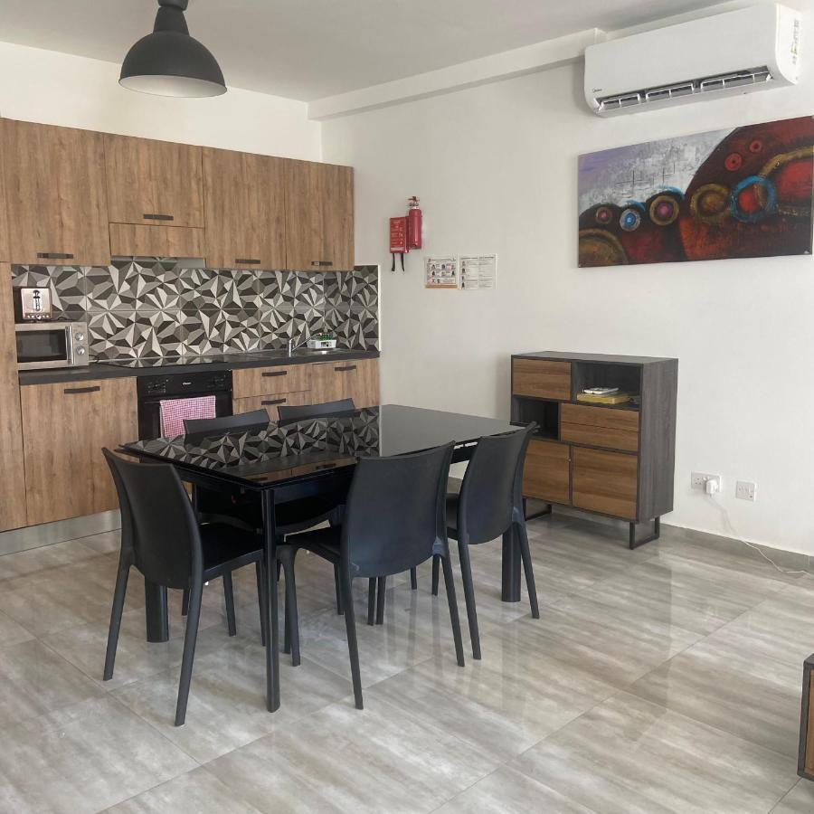 F8 Modern And Bright Apartment In Malta مسيدا المظهر الخارجي الصورة