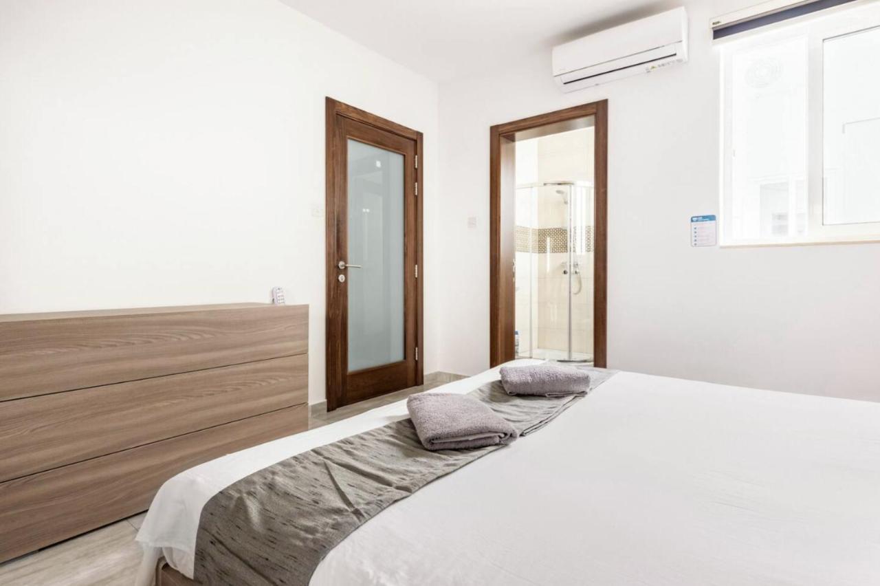 F8 Modern And Bright Apartment In Malta مسيدا المظهر الخارجي الصورة