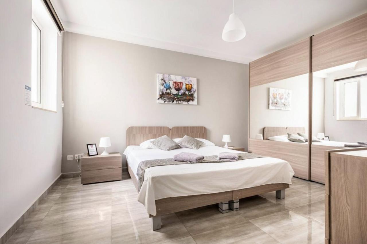 F8 Modern And Bright Apartment In Malta مسيدا المظهر الخارجي الصورة