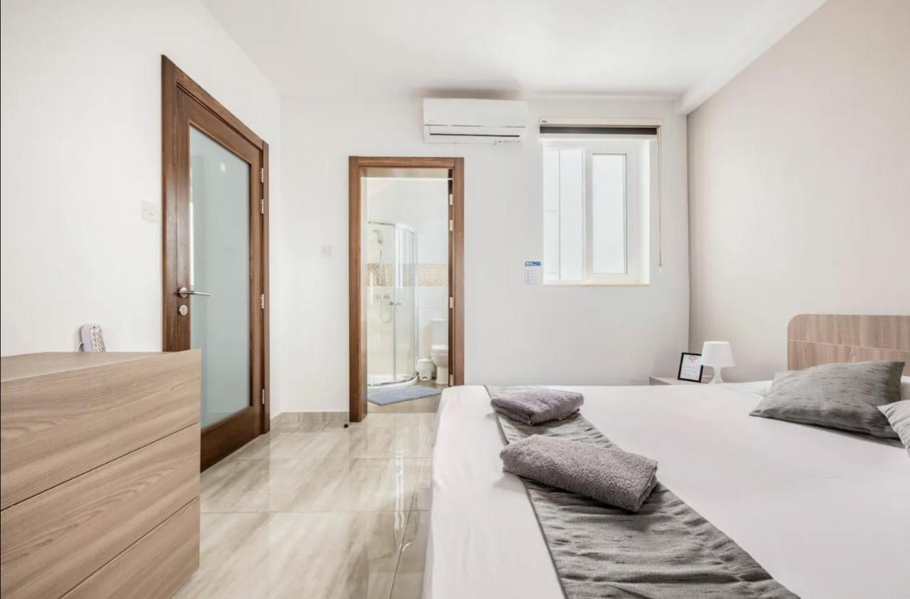 F8 Modern And Bright Apartment In Malta مسيدا المظهر الخارجي الصورة